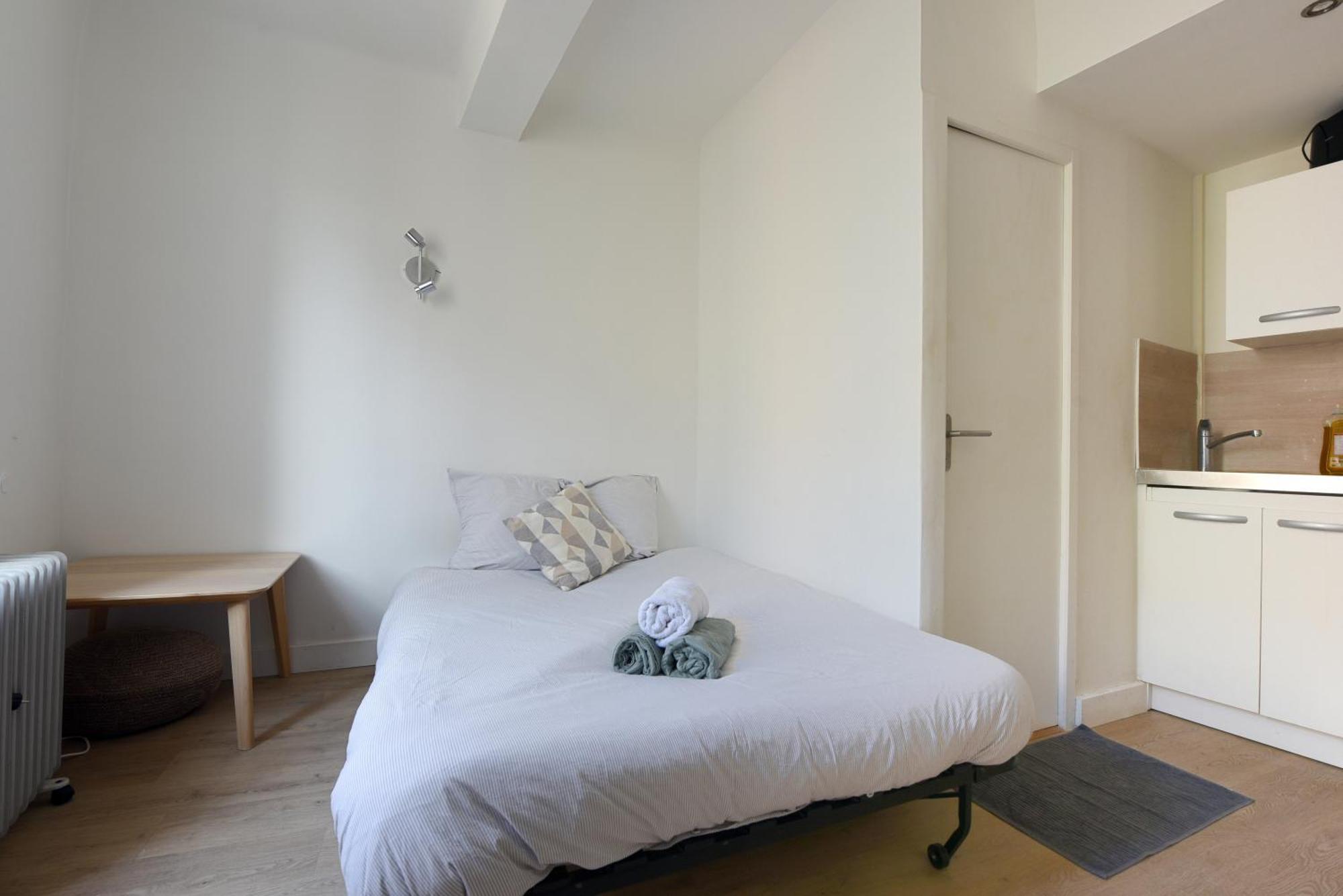 Studio Garrigue La Fare-les-Oliviers Екстер'єр фото