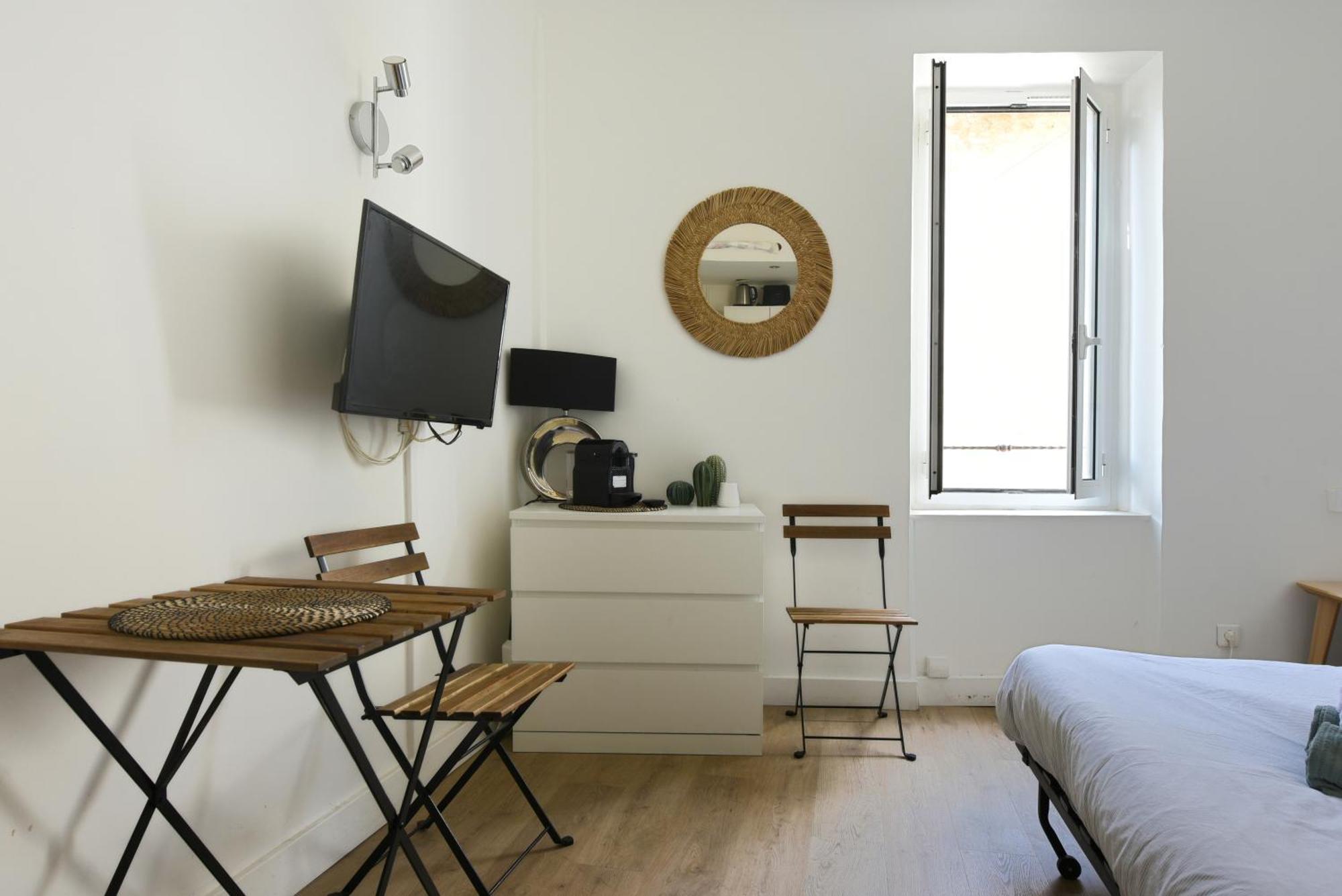 Studio Garrigue La Fare-les-Oliviers Екстер'єр фото